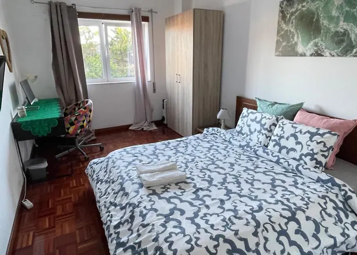 Shalom House Апартаменты